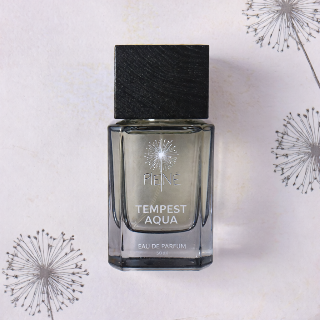 „Tempest Aqua“ kvepalai – gaivus jūros ir medienos aromatas, švarus unisex kvapas